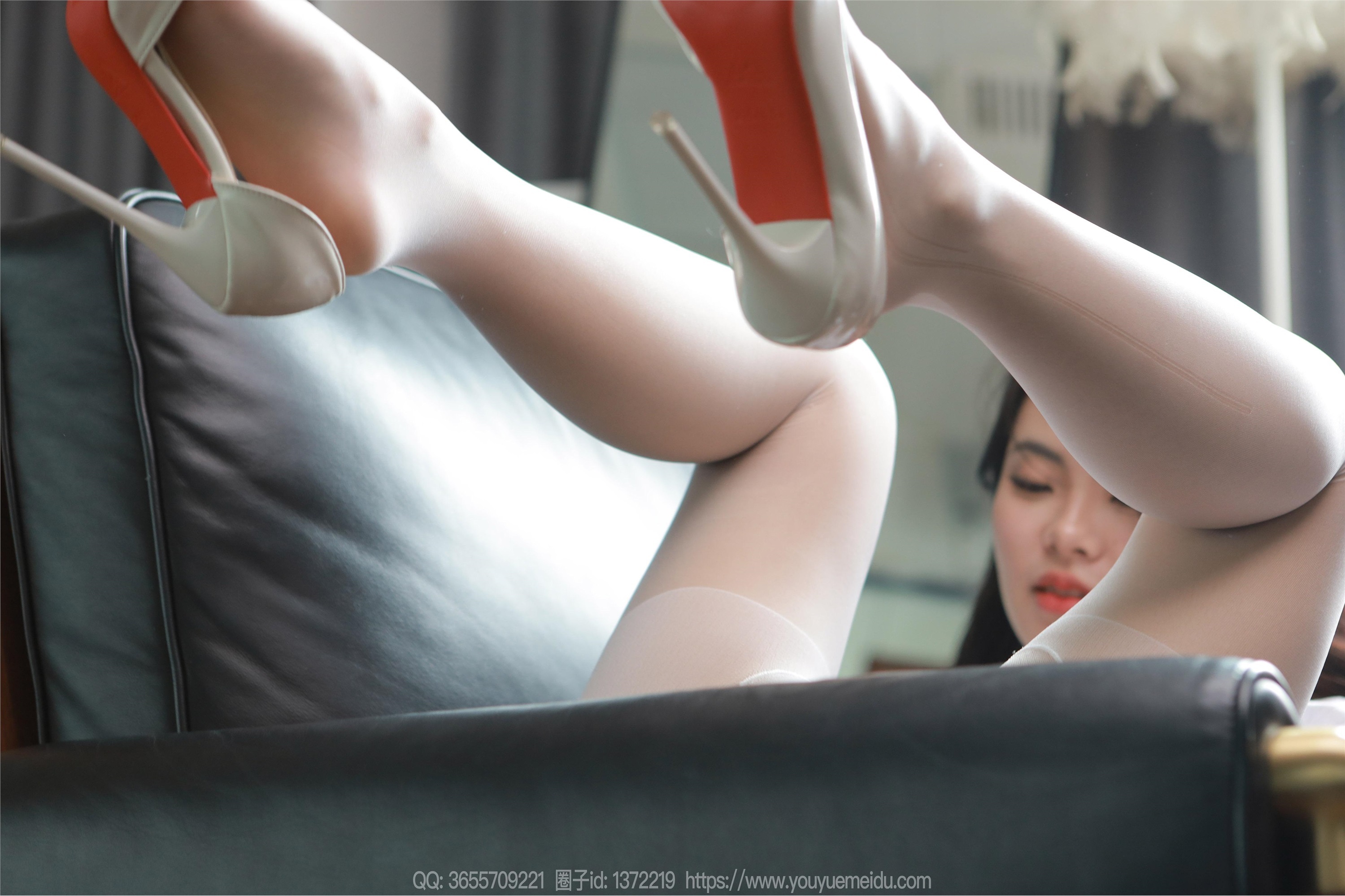 IESS异思趣向  2023.12.14 丝享家 1611 兔兔《更衣室（上）》